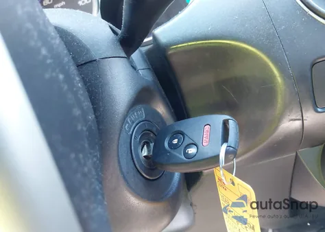 2007 Honda Fit Sport z USA, uszkodzony, nr VIN JHMGD38657S043307